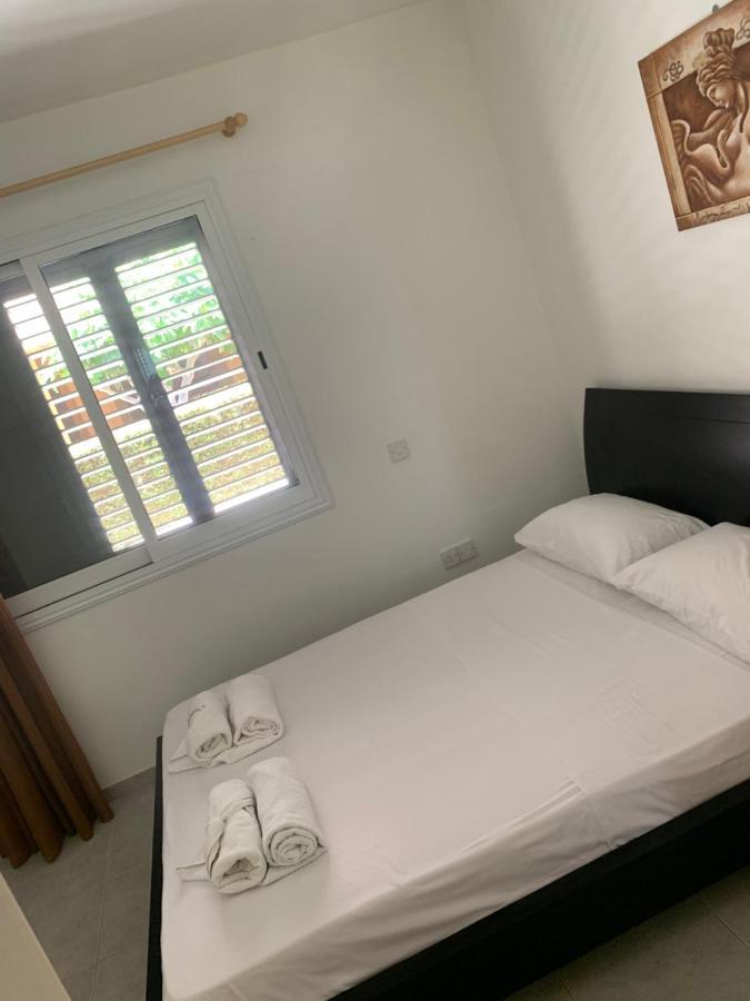 Desire Gardens Townhouse F5 Villa Peyia Luaran gambar