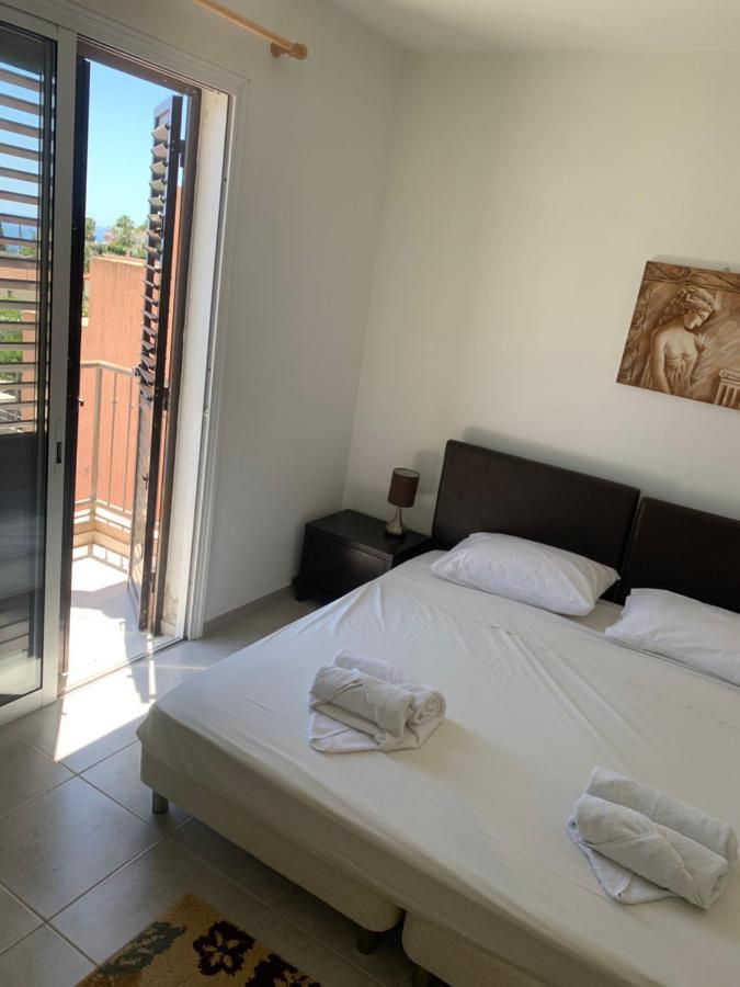Desire Gardens Townhouse F5 Villa Peyia Luaran gambar